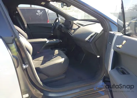 2024 BMW Ix xDrive50 из США, поврежденный, VIN WB523CF08RCN19734